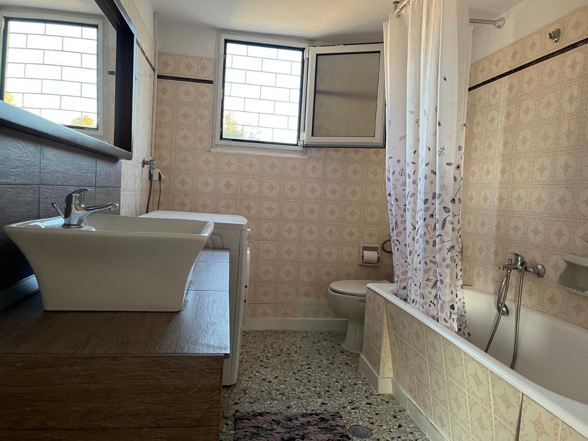 Athens Riviera: 2 Bed / 3' Walk From The Beach Agia Marina  Exterior foto